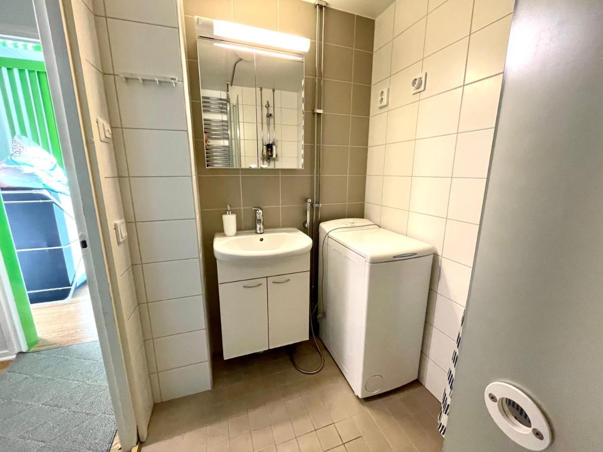 Ferienwohnung Kiva Majoitus 1-4Hloe, 500M Keskustaan, Parkkipaikka Oulu Exterior foto