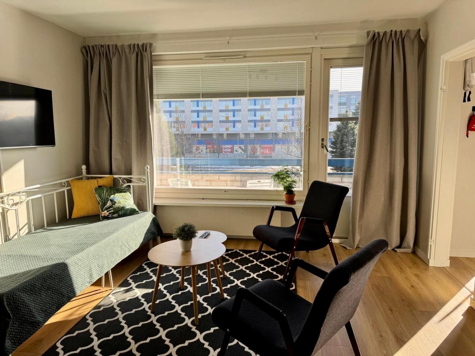 Ferienwohnung Kiva Majoitus 1-4Hloe, 500M Keskustaan, Parkkipaikka Oulu Exterior foto