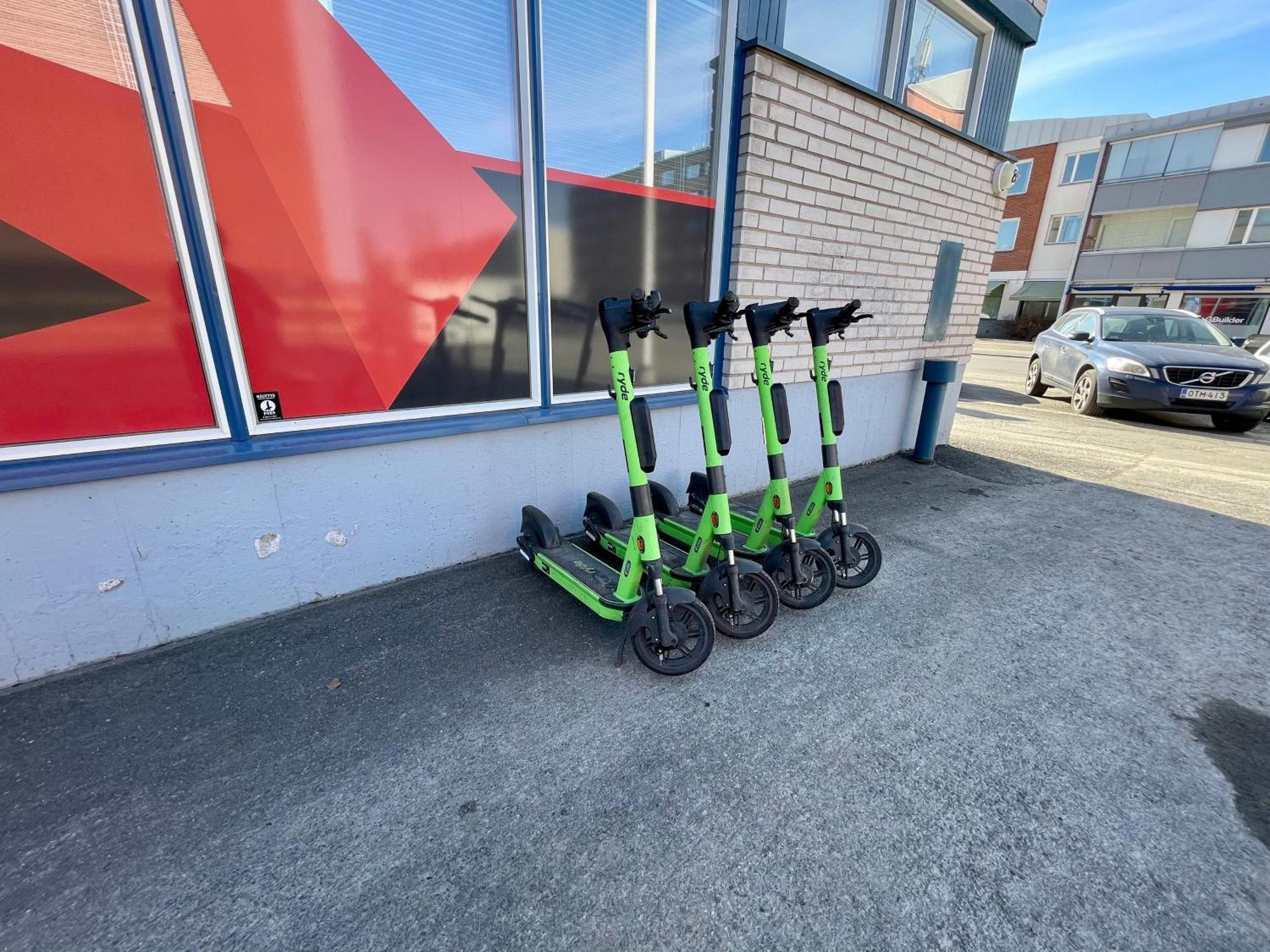Ferienwohnung Kiva Majoitus 1-4Hloe, 500M Keskustaan, Parkkipaikka Oulu Exterior foto